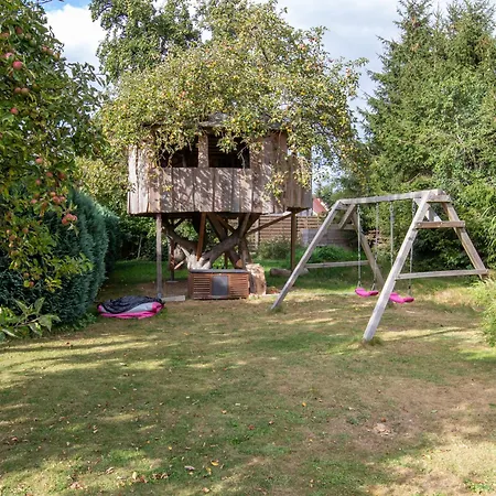 Ferienunterkunfte Apartament Wusterhusen